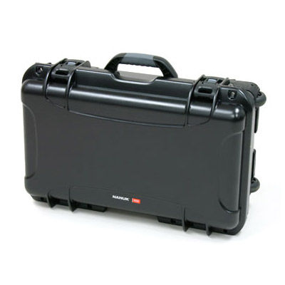 935 Case  w/ Dividers, Retractable Handle and Wheels - Graphite