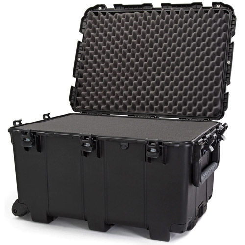 975 Case No Pull Handle, With Wheels and Foam - Black