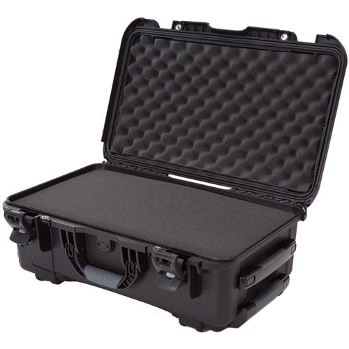 935 Hard Case with Heavy-Duty Wheels and Cubed Foam (28.5L. Black)