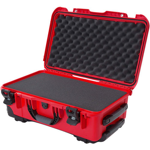 935 Wheeled Waterproof Hard Case and Cubed Foam (28.5L, Red)