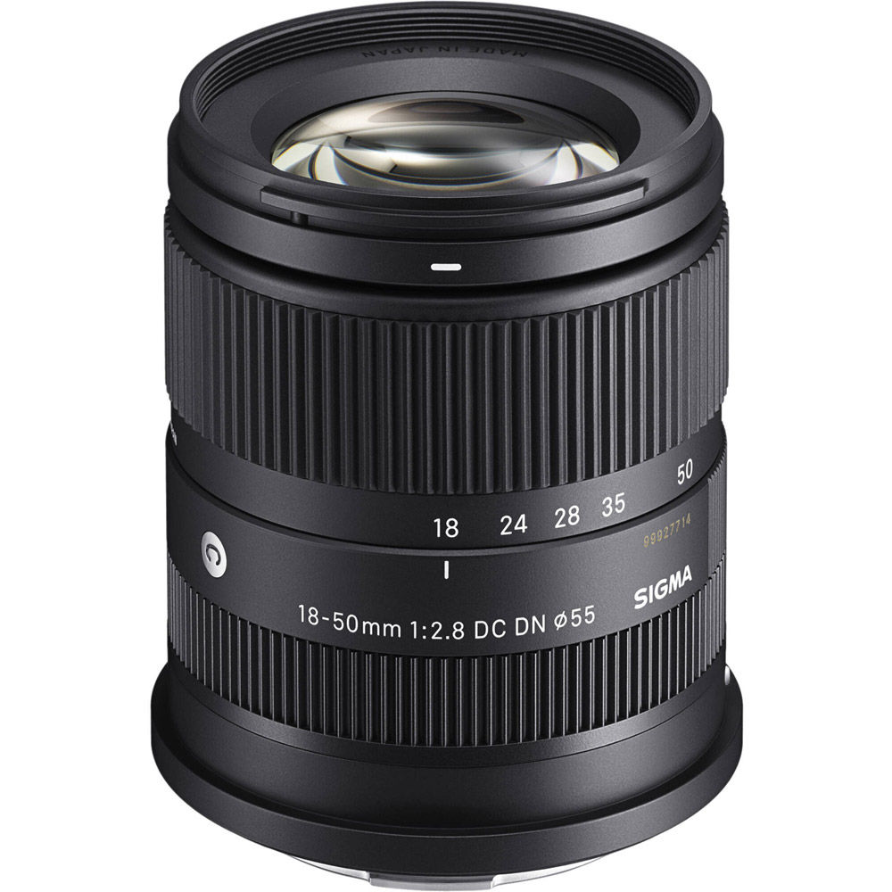 Sigma 18-50mm f/2.8 DC DN Contemporary Lens for RF-S Mount
