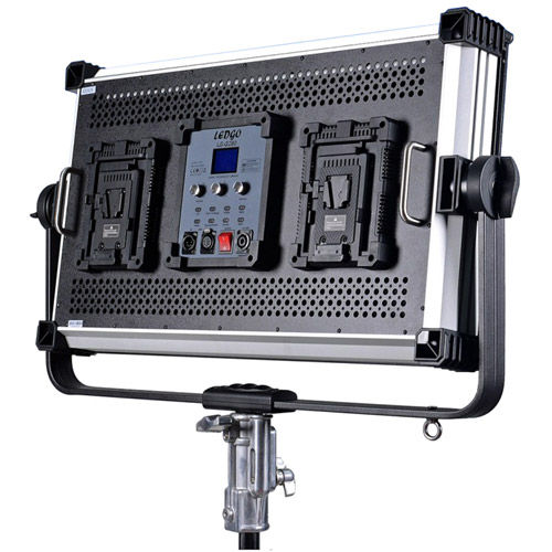 G260 MagicHue RGB LED Studio Light