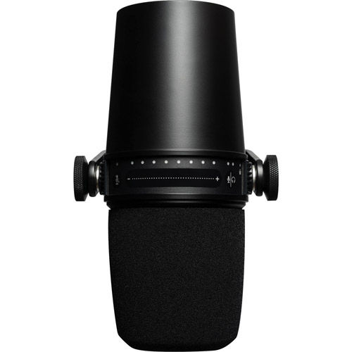 MV7 Cardioid Dynamic Studio Vocal Microphone w / USB and XLR Outputs - Black